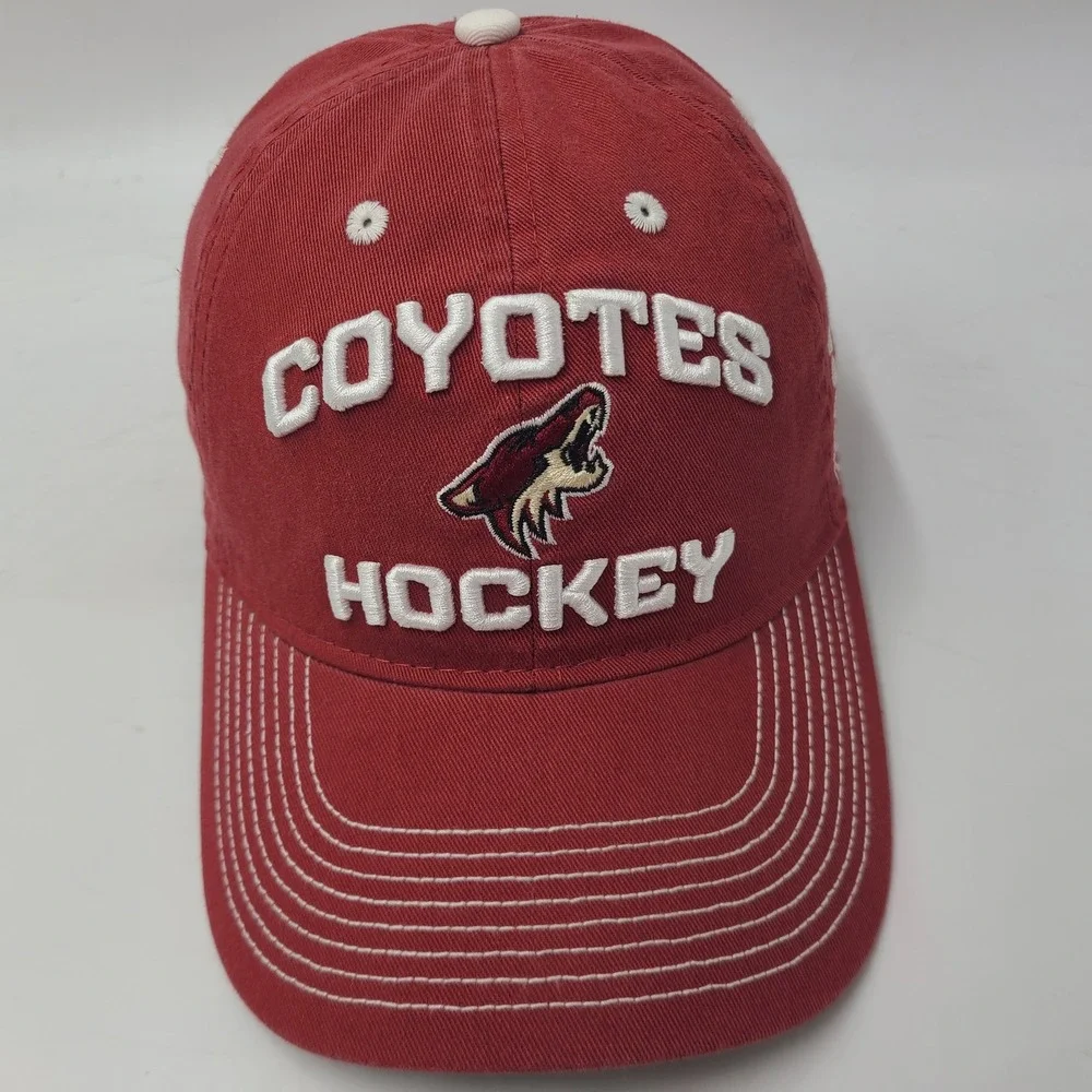Arizona Coyotes Hat Strapback Reebok Red‎ White NHL Hockey Logo Center Ice Men